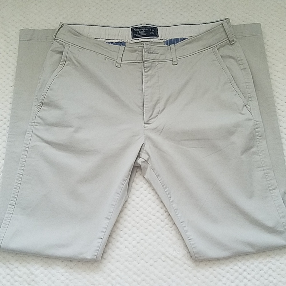 Mens Abercrombie and Fitch skinny chino khakis